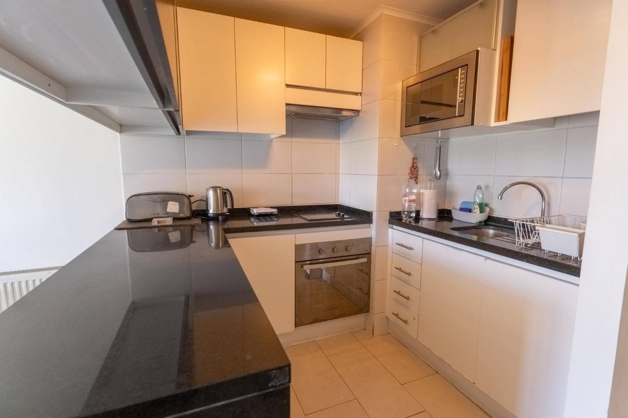 Kennedy Apartments Los Militares ซานติอาโก ภายนอก รูปภาพ